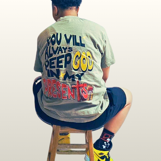 Over sized - God's Presents Tee - Olive